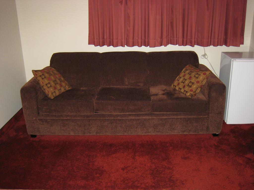 Downtowner Motor Inn Creston Habitación foto
