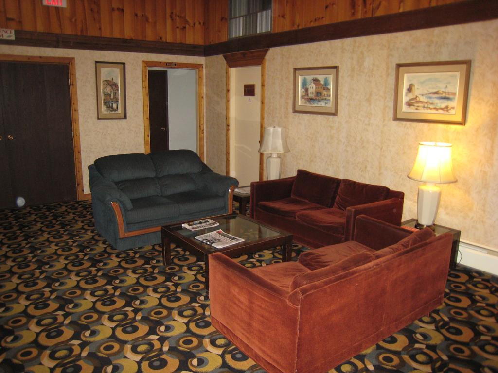 Downtowner Motor Inn Creston Exterior foto